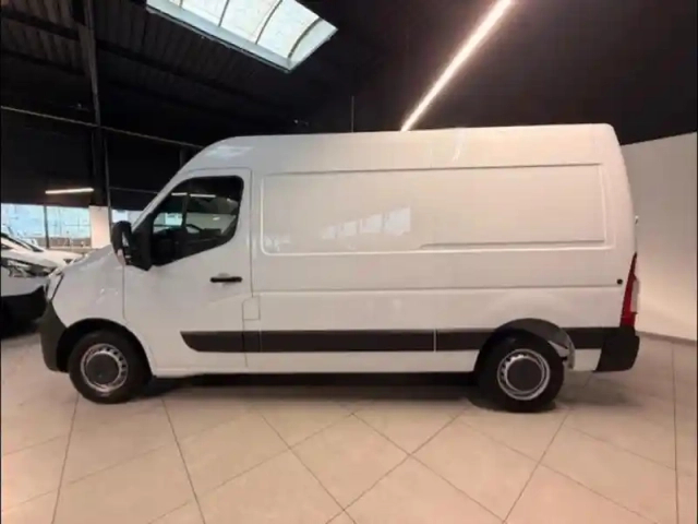 Renault Master fg f3300 l2h2 2.3 blue dci 135ch confort euro6e (16665?ht) — photo 8