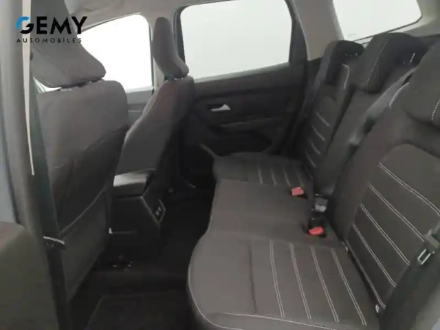 Dacia Duster tce 150 4x2 edc — photo 44