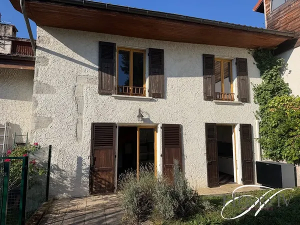 Maison à louer Saint-Ismier