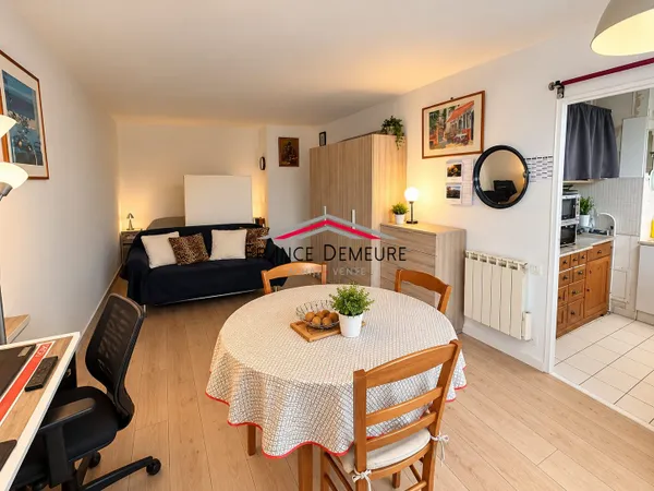 VIAGER OCCUPÉ - FRANCONVILLE CENTRE-VILLE - STUDIO AVEC BAL
