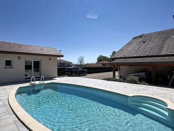 Maison 6 pièces 160 m²
