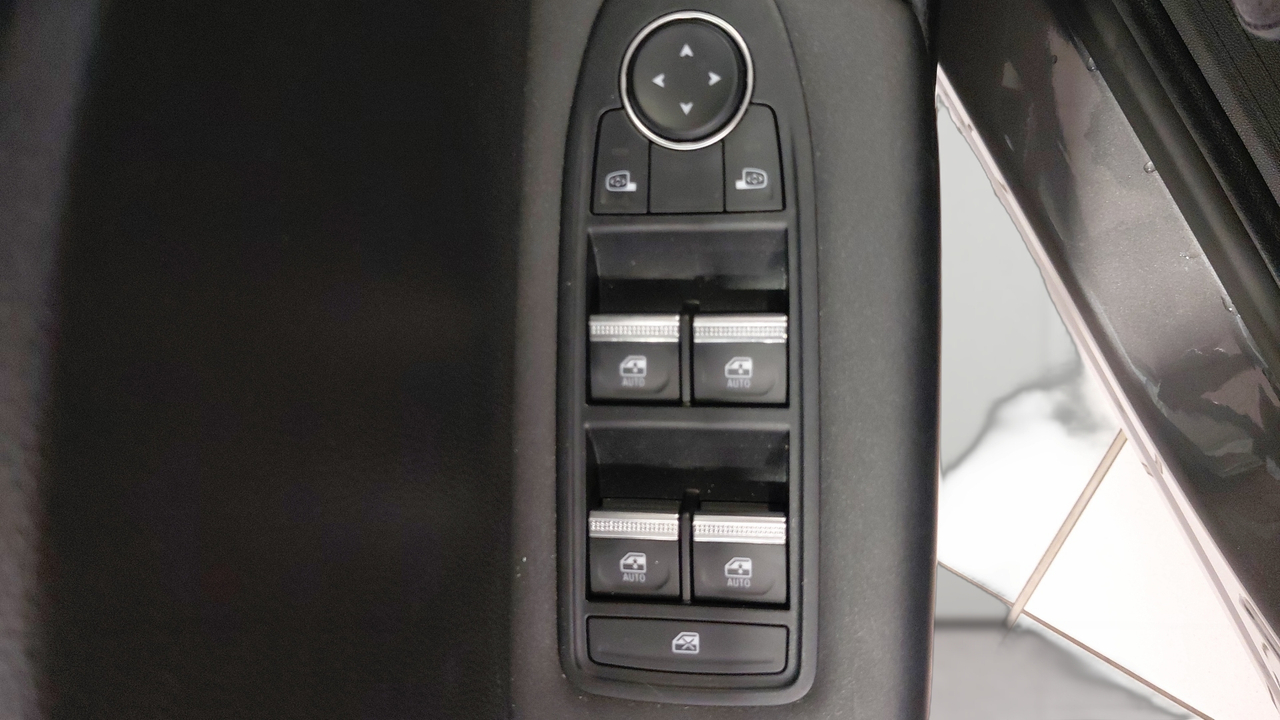 Renault Captur E-Tech full hybrid 145 ch — photo 20