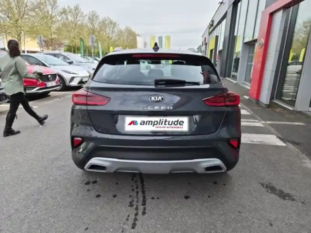 Kia Xceed 1.6 gdi 105ch + plug-in 60.5ch active dct6 — photo 6