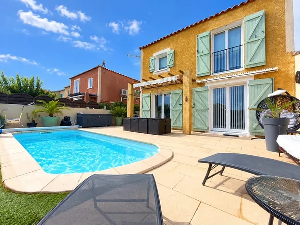 NARBONNE-PLAGE VILLA T4 AVEC PISCINE, TERRASSES & GARAGE