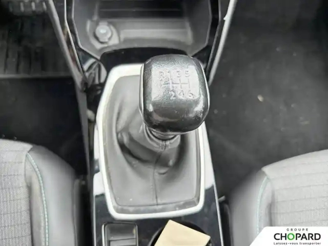 Peugeot 2008 puretech 100 s&amp;s bvm6 — photo 100