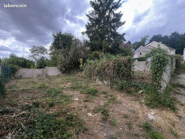 Terrain à vendre