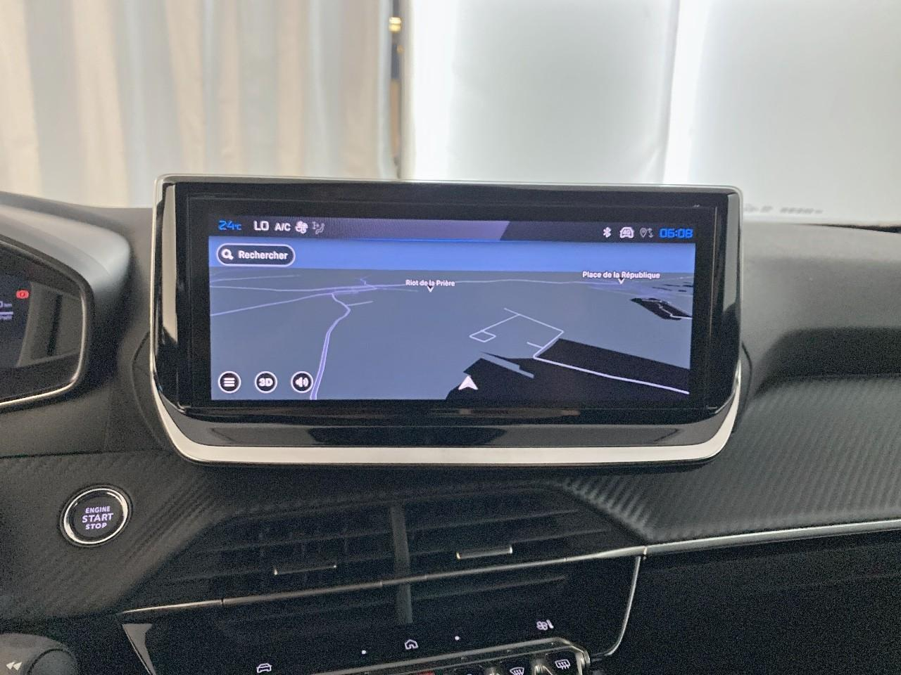 Peugeot 2008 hybrid 145 ch e-dcs6 allure — photo 14