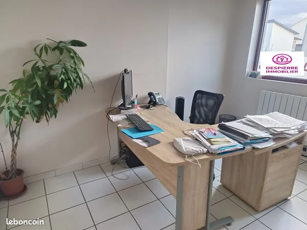Bureaux 81 m² Le Péage-de-Roussillon