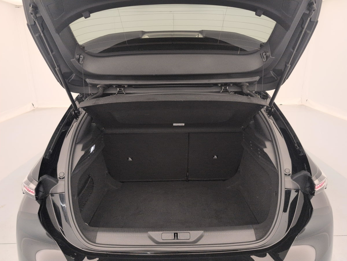 Peugeot 308 — photo 11