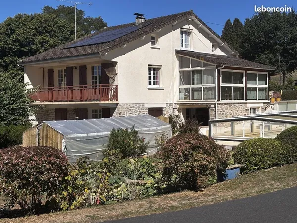 Maison 8 pièces 168 m²
