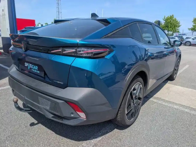 Peugeot 408 phev 225 e-eat8 — photo 3