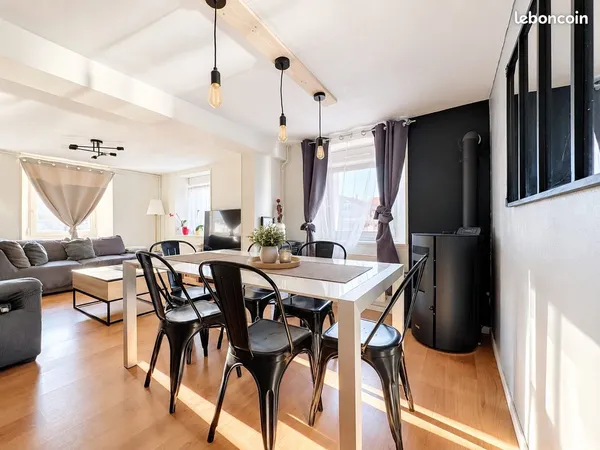Triplex 4 pièces 103 m²