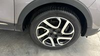 Renault Captur 1.5 dCi 90ch Stop&Start energy Intens eco² Euro6 2016 — photo 20