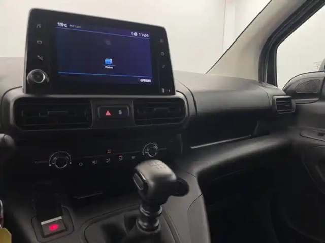 Peugeot Partner fourgon standard 650 kg bluehdi 130 s&amp;s bvm6 — photo 28