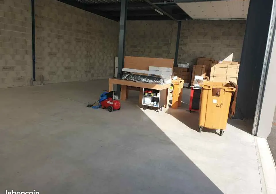 Photo 1