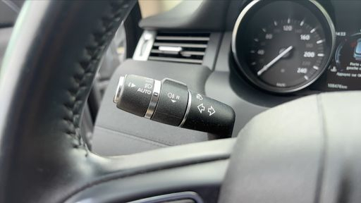 Land Rover Range Rover Evoque 2.0 TD4 150 - Executive – 2016 – 108476 km – Diesel – Boîte Manuelle — photo 10