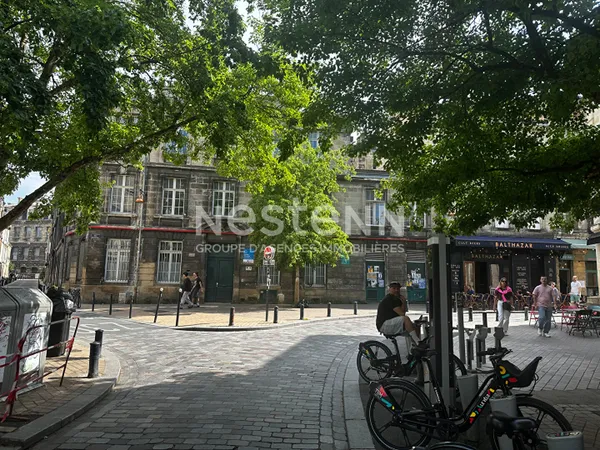 Rue des Augustins Cession de Bail tous commerces coffee Shop