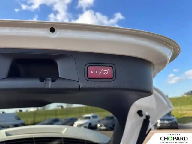 Mercedes Eqa 250+ — photo 22