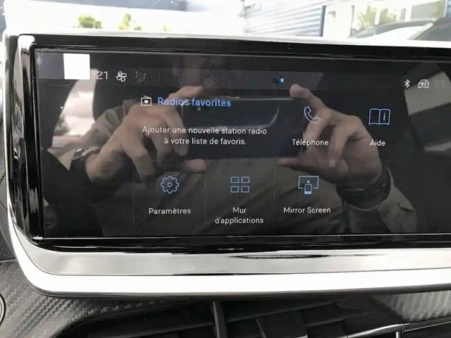 Peugeot 208 puretech 100 s&amp;s bvm6 — photo 15
