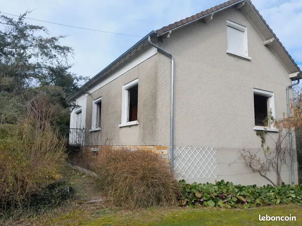 Maison 150m2 sur sous sol 90m2 (bien lire l'annonce)