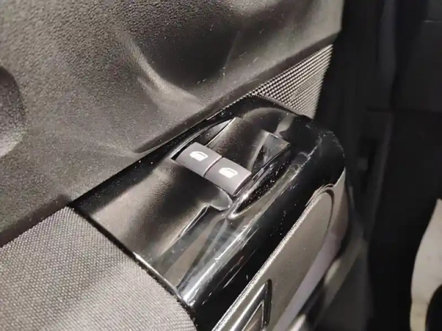 Citroën C3 puretech 83 s&amp;s bvm5 shine — photo 20