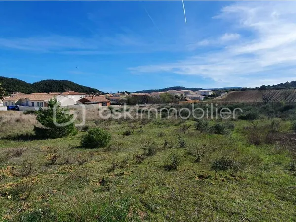 Terrain 482 m²