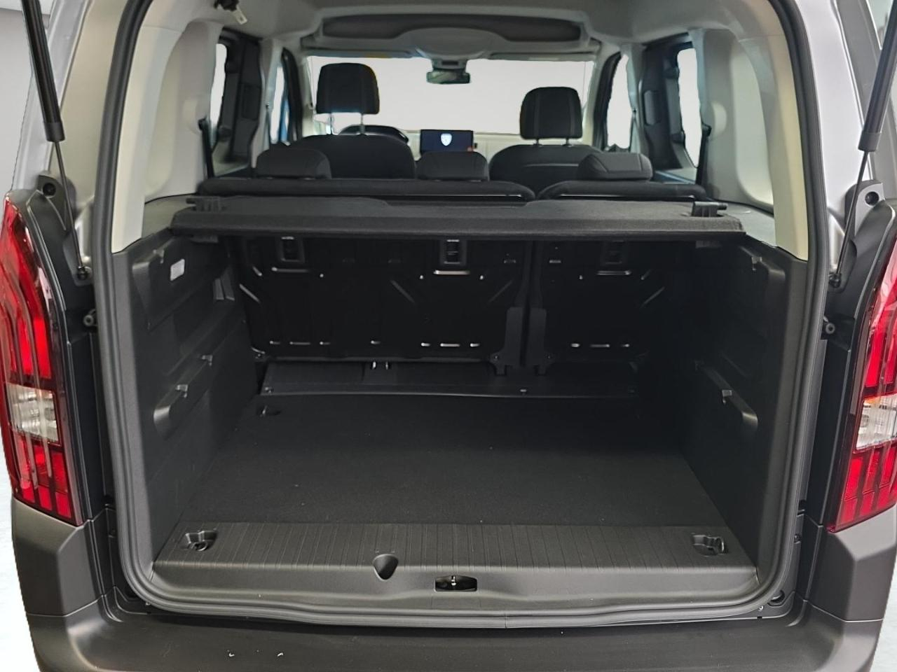 Peugeot Rifter 1.5 bluehdi 100ch allure 5 places (hors malus) — photo 5