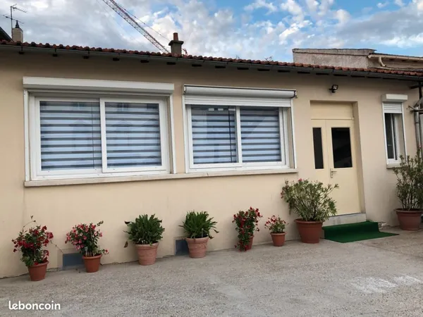 A louer locaux de bureaux 100m2 quartirer Percy Clamart