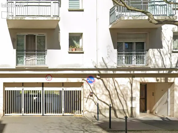 Parking À Louer au 39 Bd de l'Évasion, 95800 Cergy