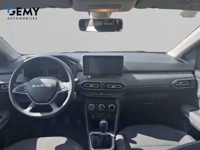 Dacia Jogger tce 110 7 places — photo 8