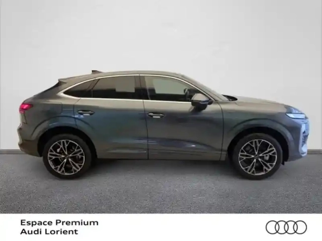 Audi Q3 sportback 1.5 e-hybrid 272ch s line s tronic 6 — photo 3