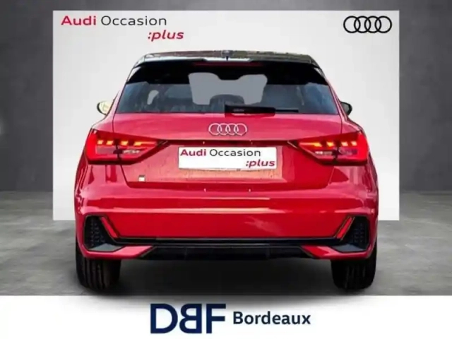 Audi A1 30 tfsi 116 ch s tronic 7 s line plus — photo 4