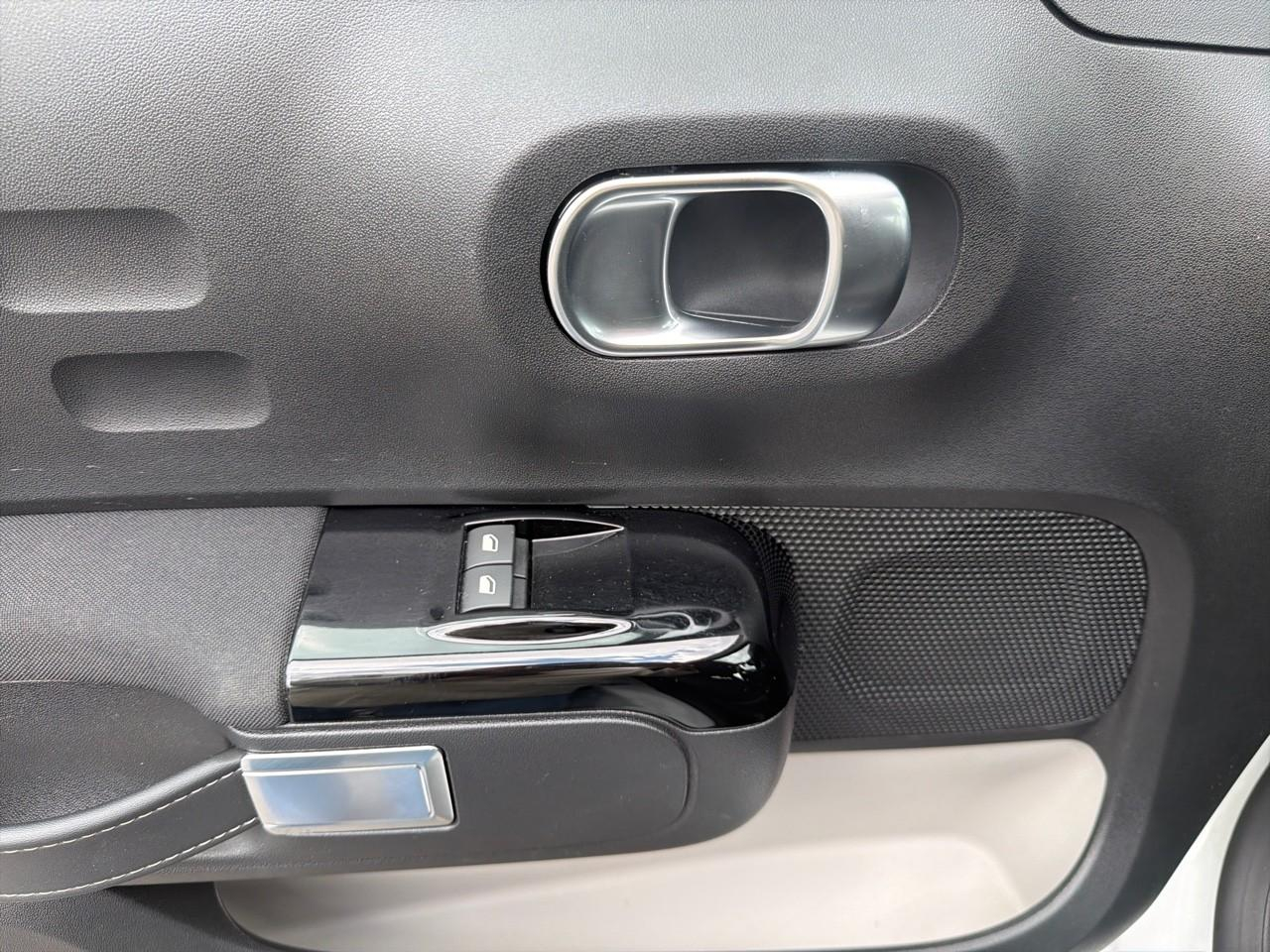 Citroën C3 1.2 puretech 83ch s&s shine — photo 12