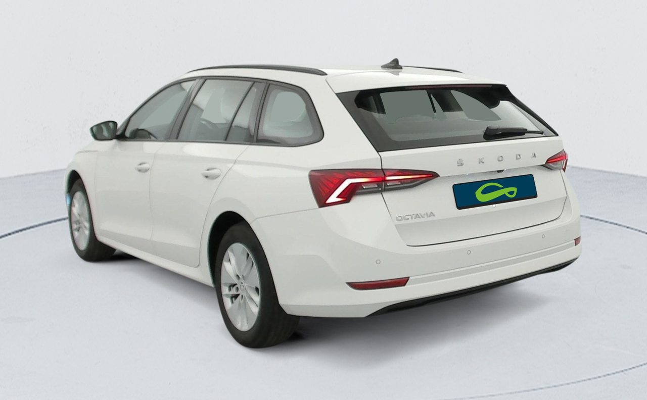 Skoda Octavia Combi — photo 3
