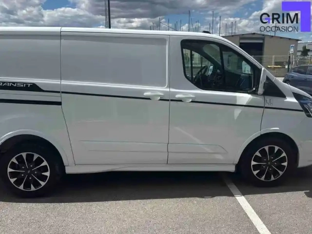 Ford Transit custom fourgon 320 l1h1 2.0 ecoblue 185 bva — photo 3