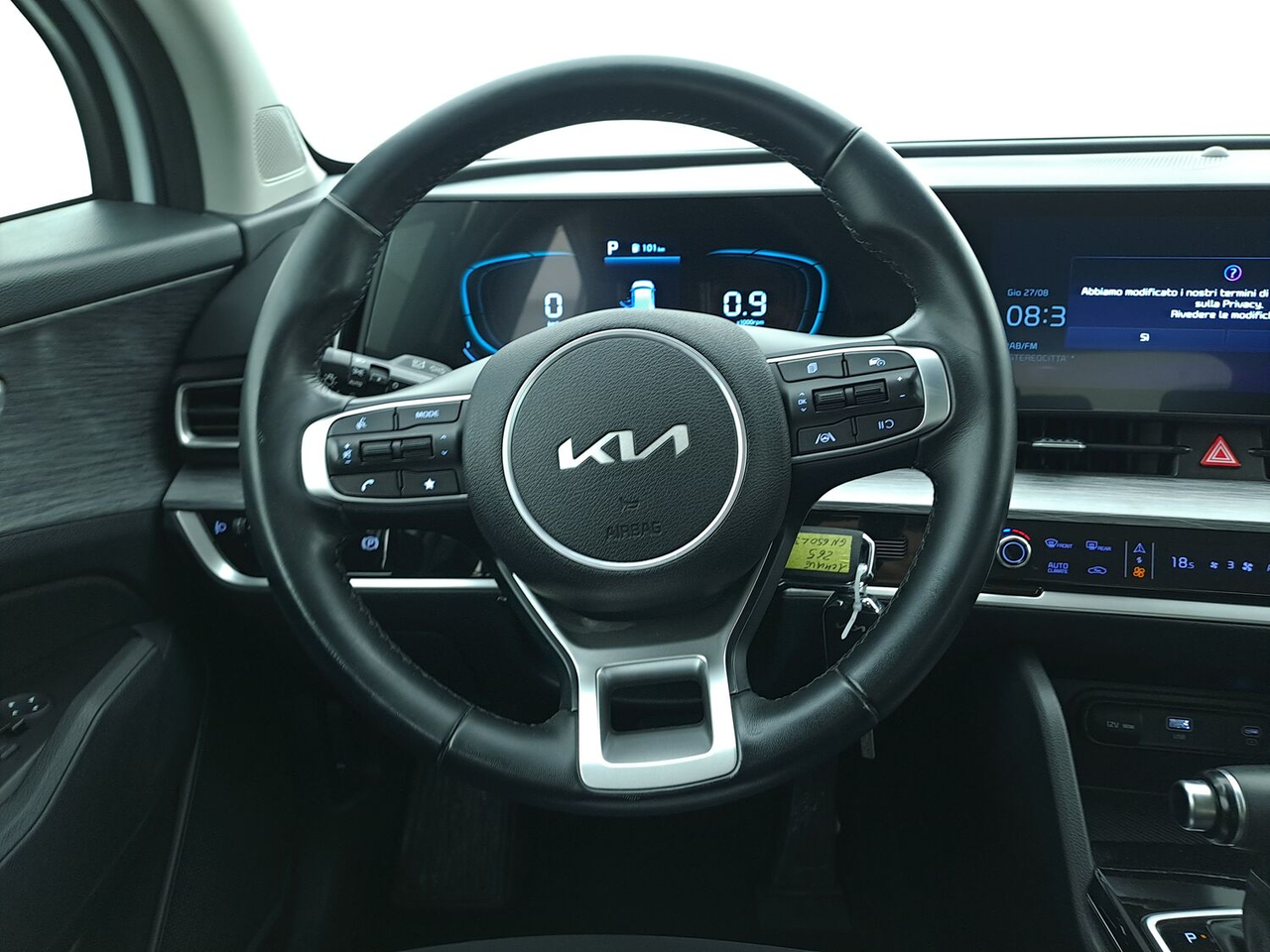 Kia Sportage — photo 12