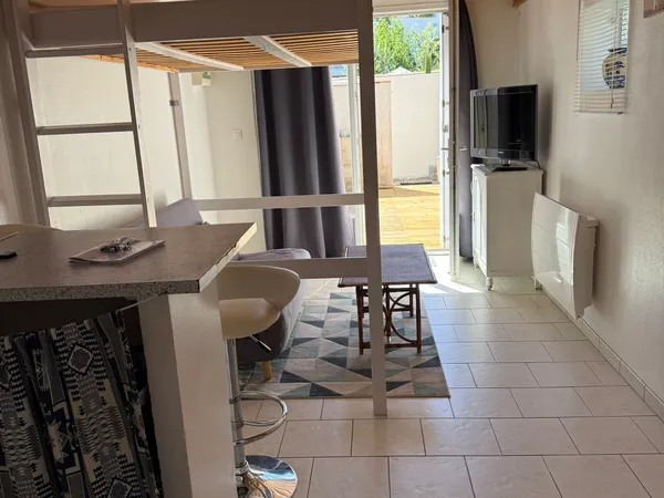 studio meublé 30m2 + terrasse bois 15m2 -La Genette - Etudiant - 9 mois