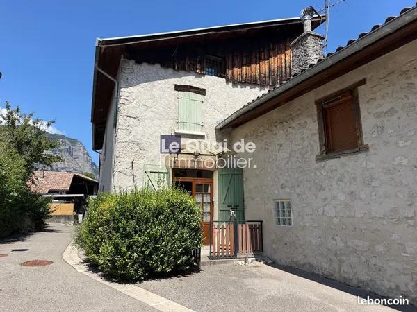 Maison de village 4 pièces 75 m²