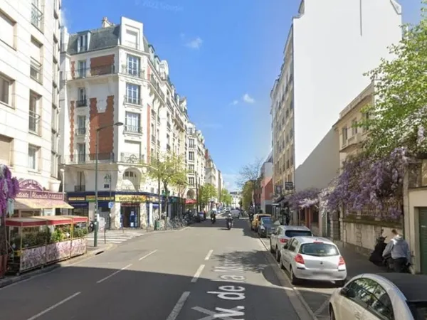 Bureaux 300 m²