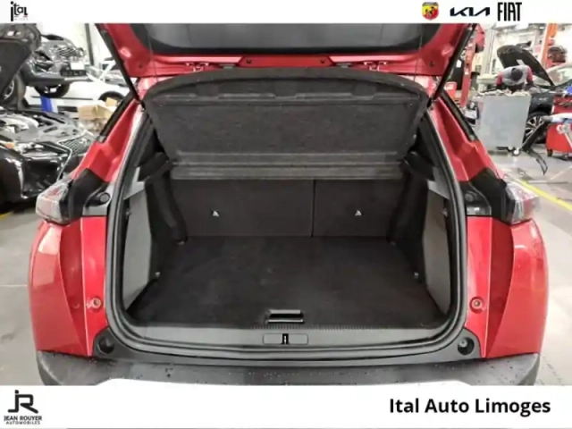 Peugeot 2008 e- 136ch gt — photo 21