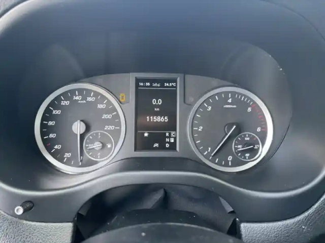 Mercedes Vito 119 cdi 4x4 mixto long select — photo 20