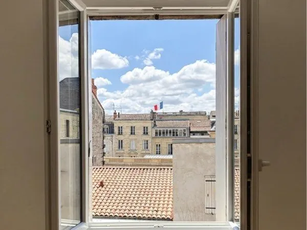 Appartement à louer - T2 - 37,5m2 - Triangle d'Or Bordeaux