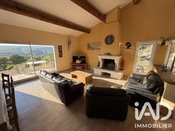 Maison 6 pièces 180 m²
