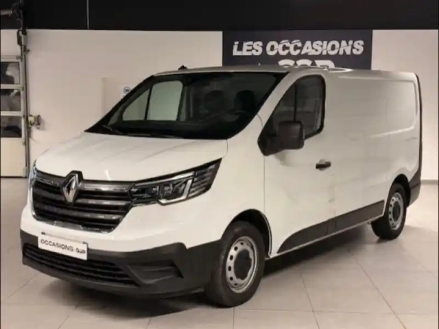 Renault Trafic fg l1h1 3t 2.0 blue dci 130ch confort (16665?ht) — photo 1