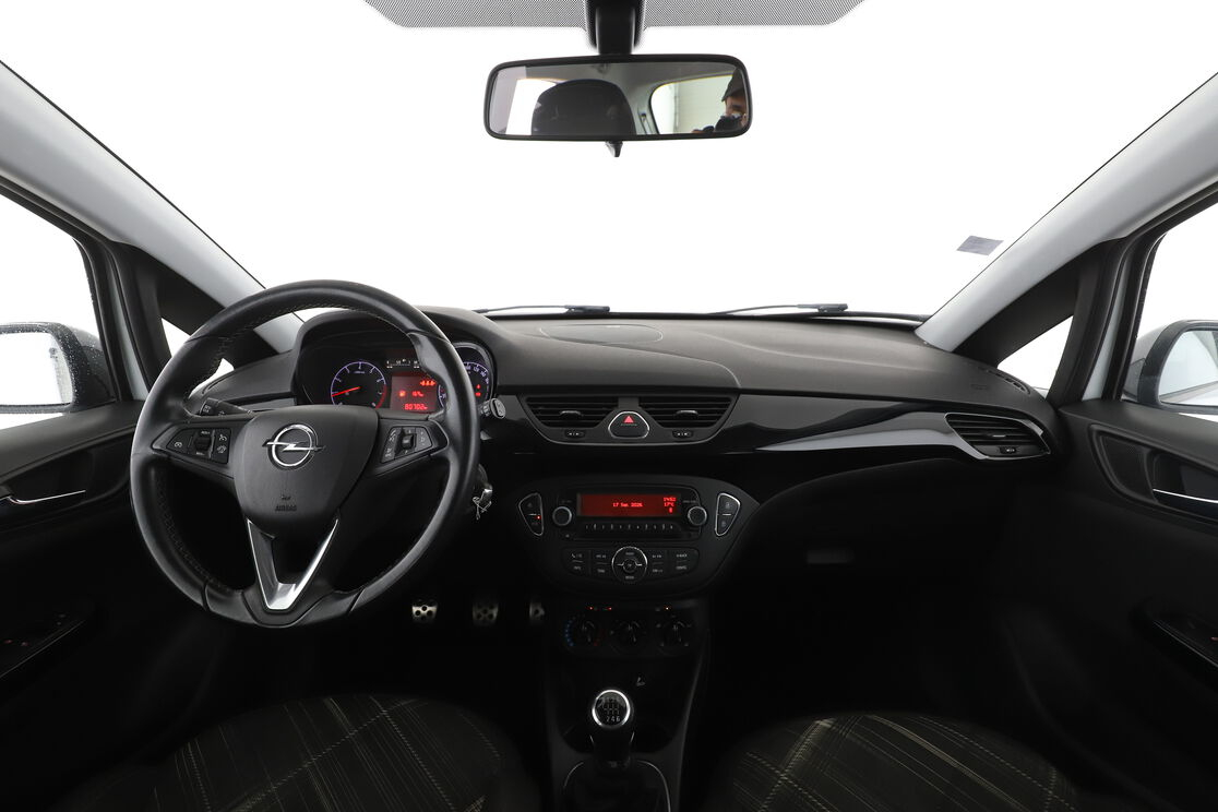 Opel Corsa 1.4 Turbo Color Edition — photo 11