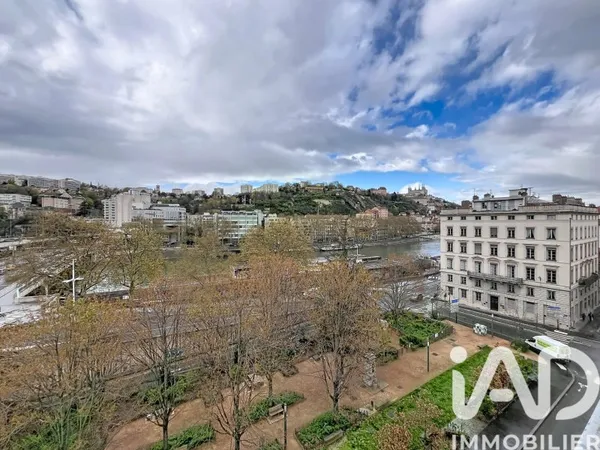 Appartement 5 pièces 147 m²
