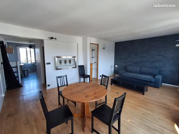 Appartement meublé grand T2 55m² Rennes St Hélier + garage