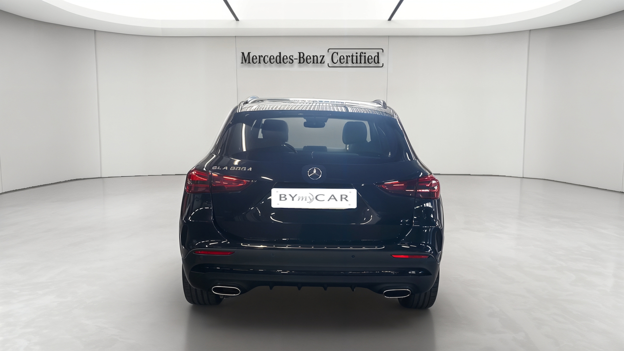 Mercedes GLA 200 d 8G-DCT — photo 4