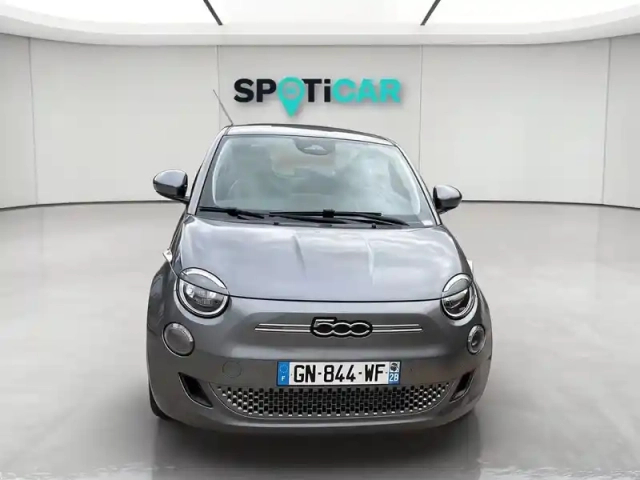 Fiat 500 e 118ch my23 — photo 9
