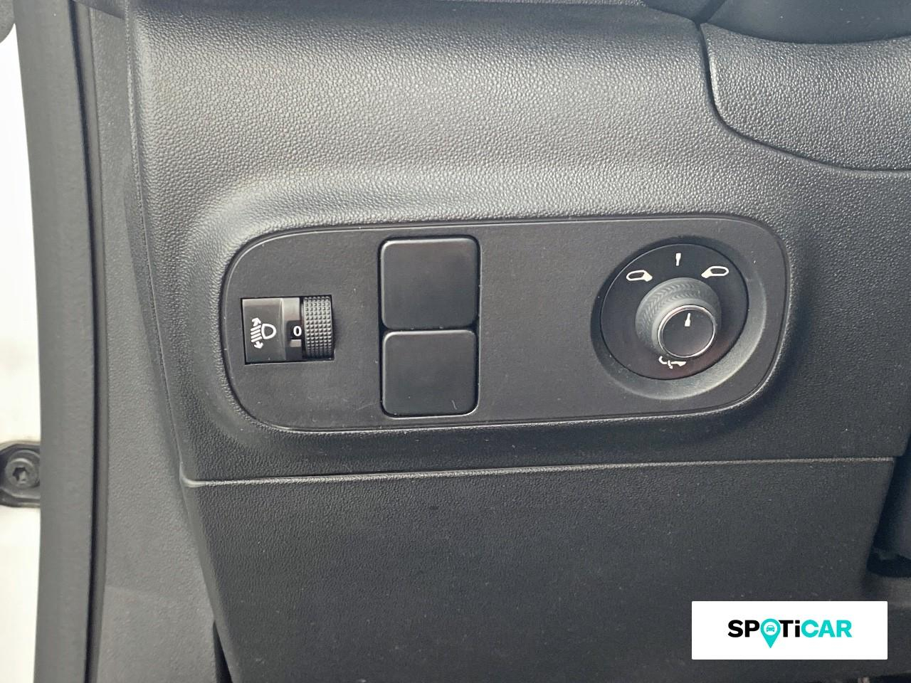 Citroën C3 1.2 puretech 83ch s&s shine — photo 19